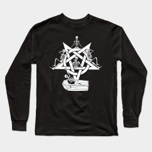 pentagram skeletons Long Sleeve T-Shirt